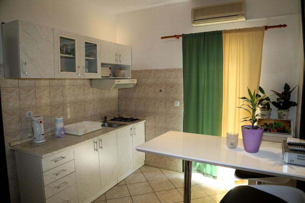 Apartments Divkovic Хвар Номер фото