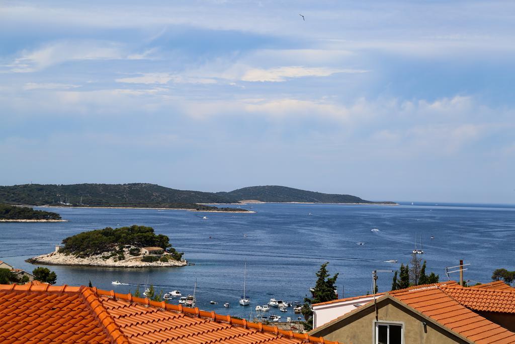 Apartments Divkovic Хвар Экстерьер фото